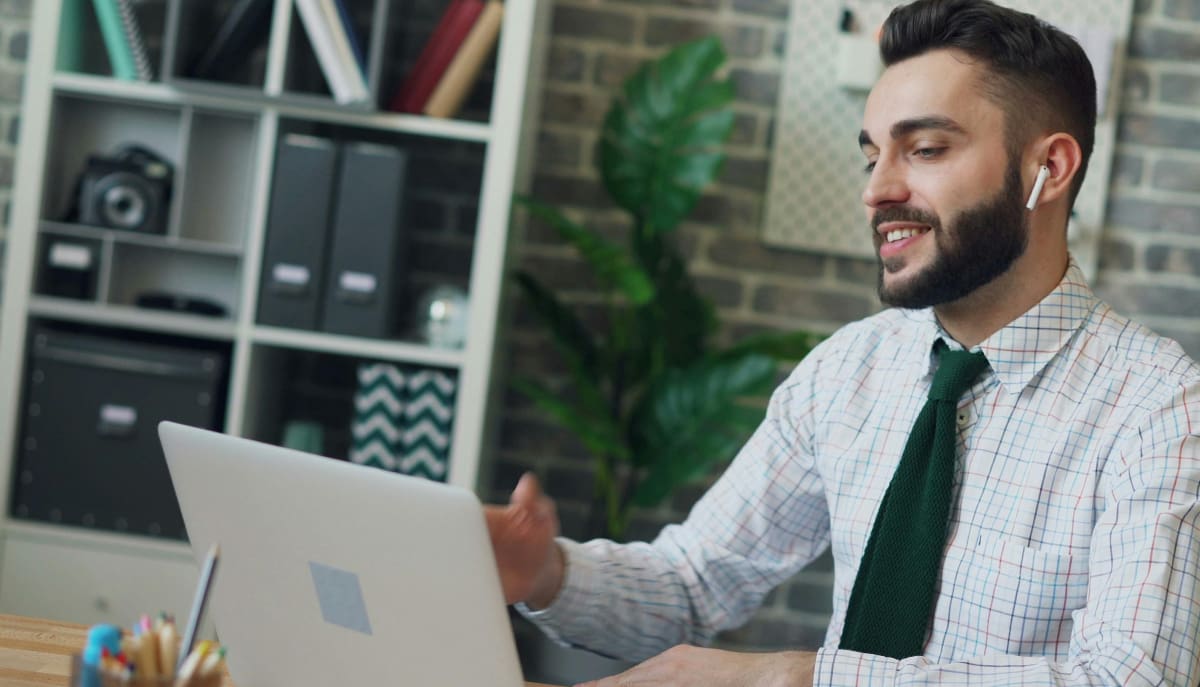 Curso gratuito de especialização em Computação Científica para a Indústria oferecido pelo IFSC em Florianópolis.