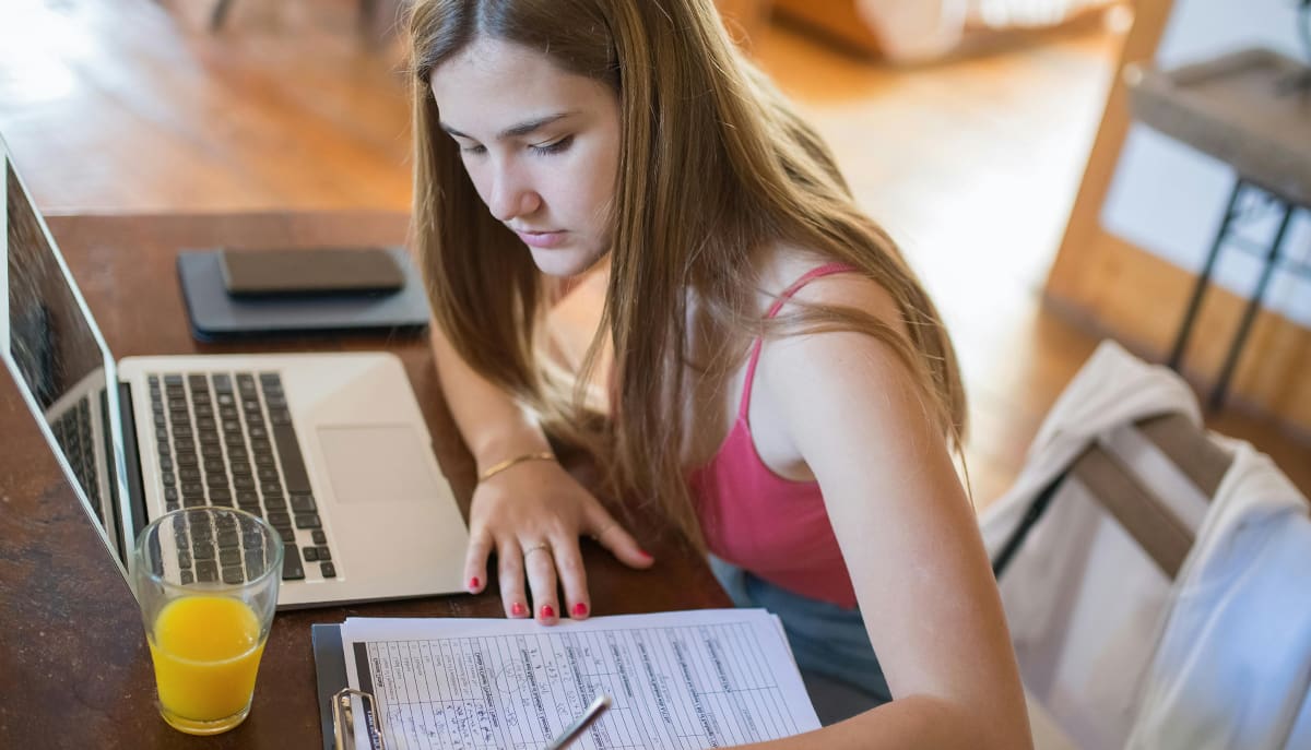 Faça um dos cursos gratuitos a distância da UFPE