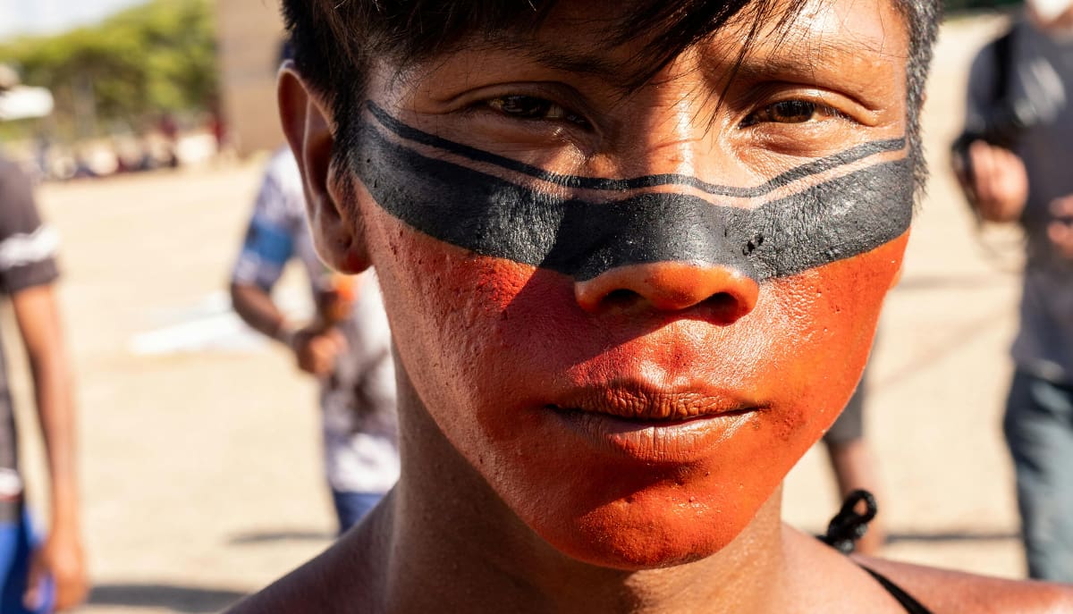 A exposição ao mercúrio ameaça a saúde das comunidades indígenas na Amazônia