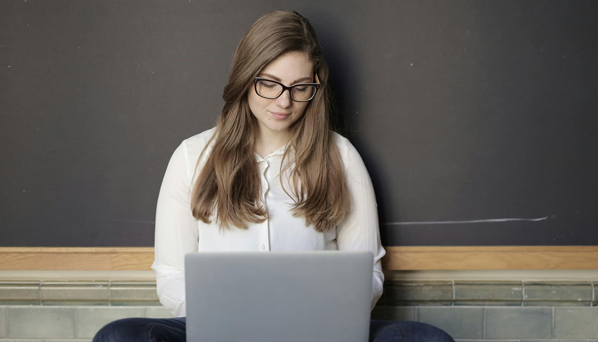 Cursos gratuitos de licenciatura da UFSM ofertados em 12 cidades do Rio Grande do Sul, com 450 vagas na modalidade semipresencial.