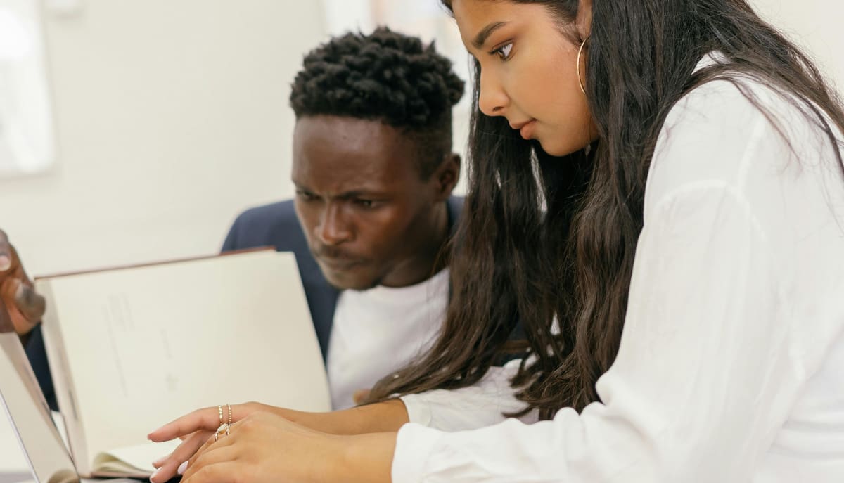 Curso de especialização em Tecnologias em Processos Químicos ofertado pelo IFG em Goiás, na modalidade a distância, com 250 vagas gratuitas.