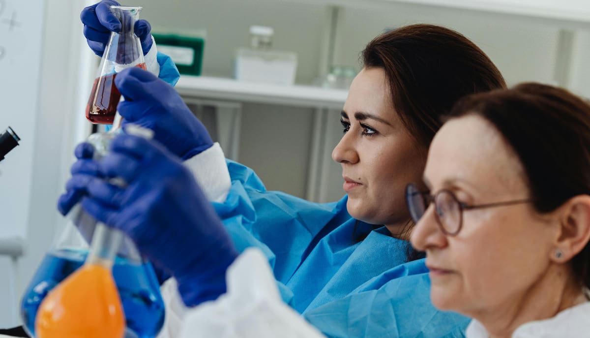 A inteligência artificial propõe uma abordagem inovadora para ensino em laboratórios de Química Analítica