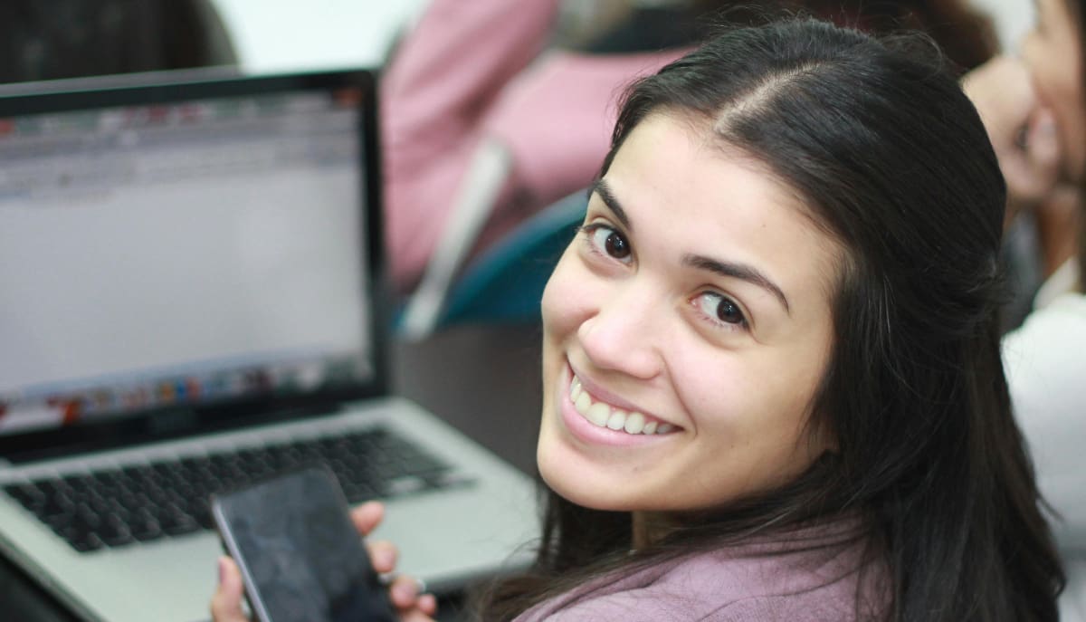 Especialização em Moda, Arte e Cultura na UFJF com 40 vagas para estudantes em 2026